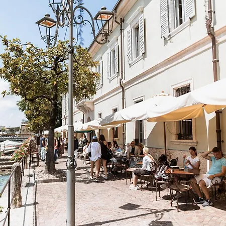 Pavillon Apartment Peschiera del Garda