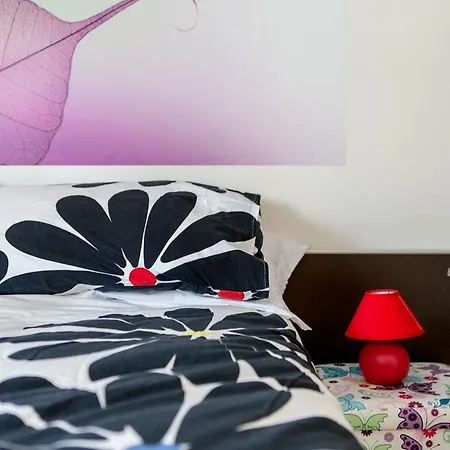 Massimiliano Apartment *