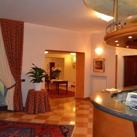 Olioso Hotel