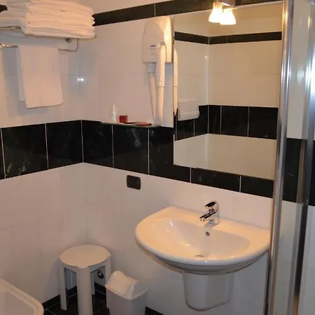 Olioso Hotel 3*