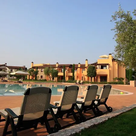Lugana Resort & Sporting Club * Peschiera del Garda