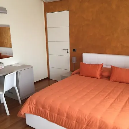 Apartment Giardino Segreto Peschiera del Garda