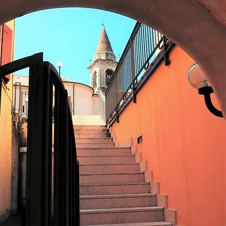 Apartment Domus Romanae In Centro Storico Peschiera del Garda