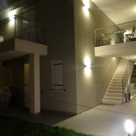 Nuovo Laghetto Del Frassino Guest house *