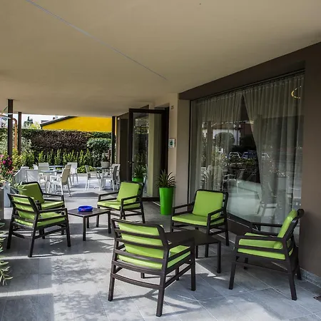 Buena Onda 3* Peschiera del Garda