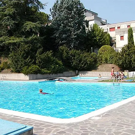 Villaggio Boschetti Mgh 1 Apartment *
