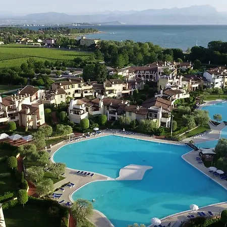 Holidays Garda Village Campo de férias Peschiera del Garda