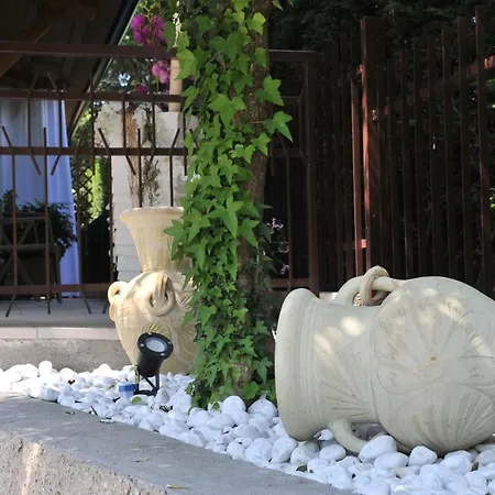 La Casa Dei Nonni Sul Garda Gasthof Peschiera del Garda