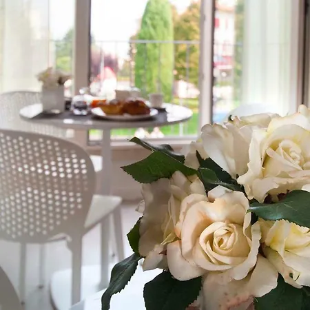 Garda Guest house