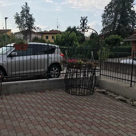 Gasthof Sg - Casa Laura Peschiera del Garda