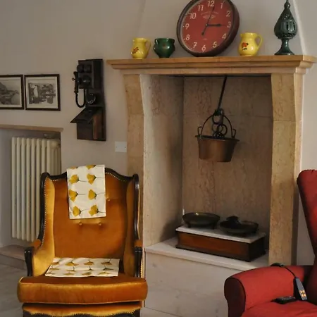 Le Finestre Sul Borgo Maison d'hôtes Peschiera del Garda