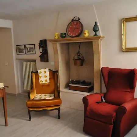 Le Finestre Sul Borgo Affittacamere