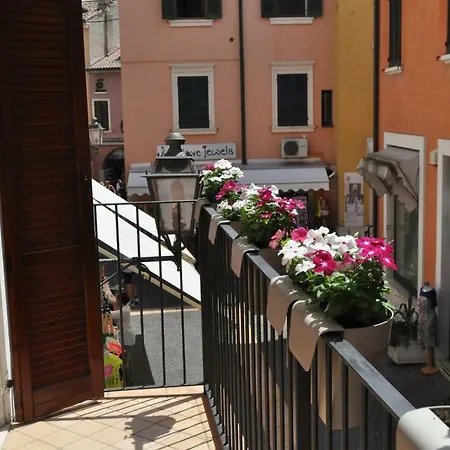 Le Finestre Sul Borgo Maison d'hôtes 3*
