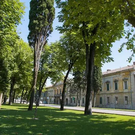 Le Finestre Sul Borgo Affittacamere