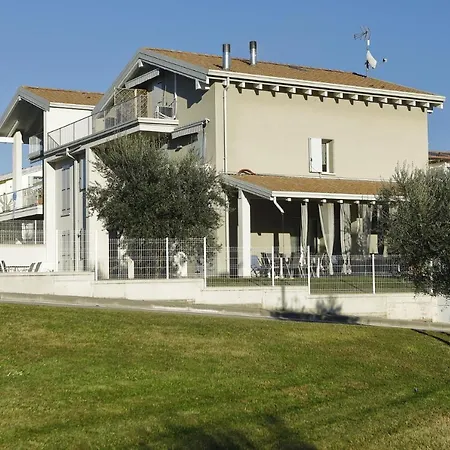 Nuovo Laghetto Del Frassino * Peschiera del Garda