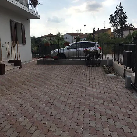 Sg - Casa Laura Gasthof