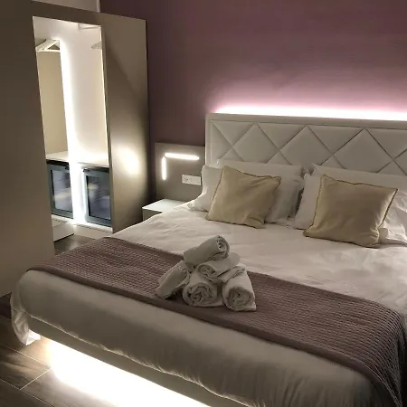 Frühstückspension Alma Garda 3*