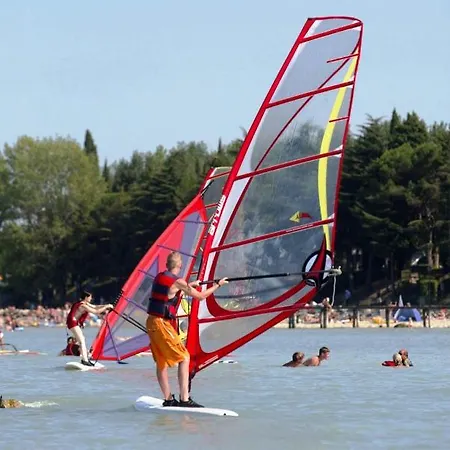 In 22099 Peschiera del Garda