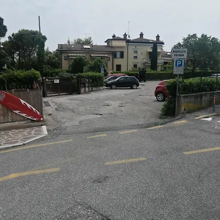 Appartement A Con Piscina
