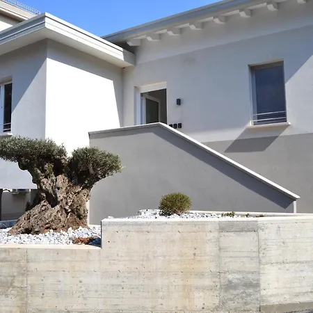 Iris Ar Holiday-home Appartamento *