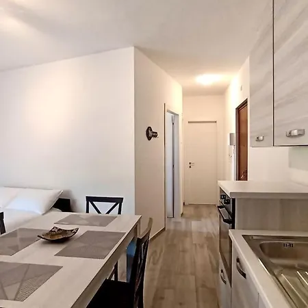 Casa Olympia - By Tourquoisevea Apartment Peschiera del Garda