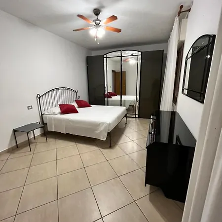 Marzan 12 Apartment Peschiera del Garda