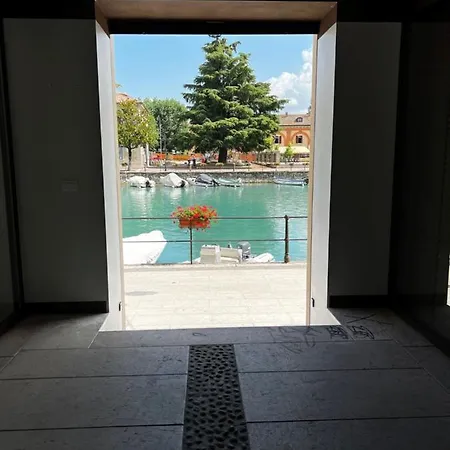 C House Frühstückspension Peschiera del Garda