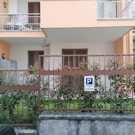 Apartment Casa Martin: Piano Terra *