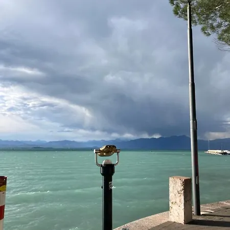Apartment Garda Art&lake Peschiera del Garda