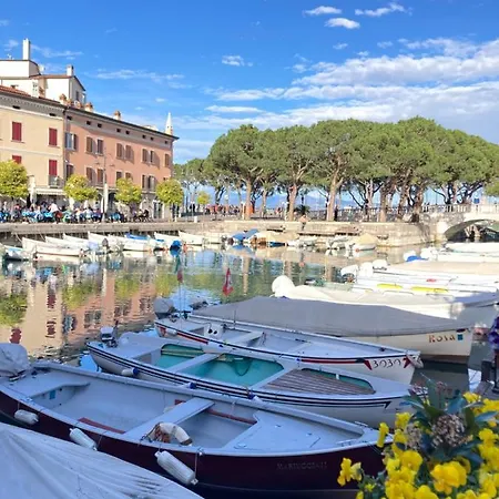 Garda Art&lake Apartment Peschiera del Garda