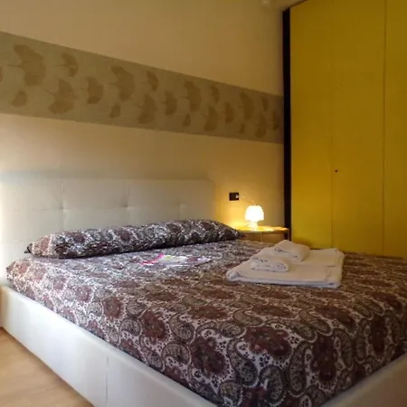 Villetta Mazzini Front - Happy Apartment *