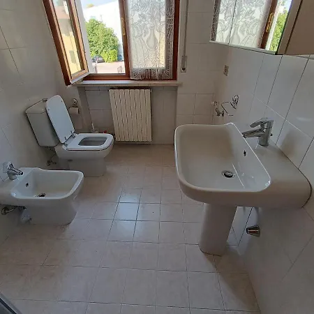 Lungolago Garibaldi Apartment Peschiera del Garda