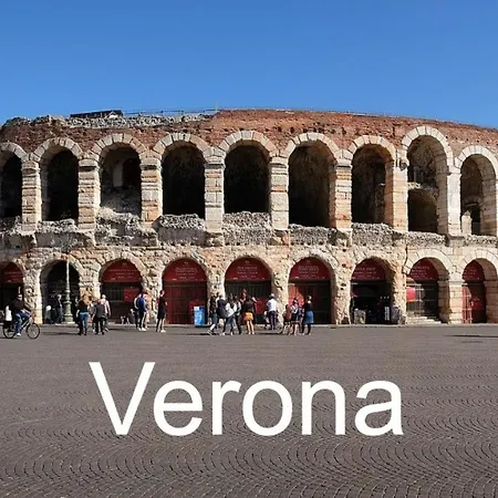 Civico 6 *