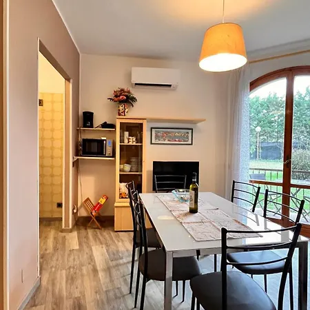 Casa Meda Girasole Apartment Peschiera del Garda