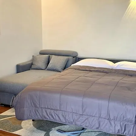 Poolvision Apartment *