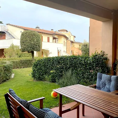 Resort Garda Village 3*