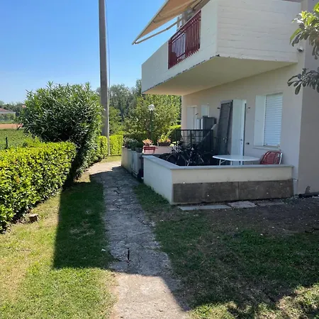 Villaggio Boschetti 10a Apartment