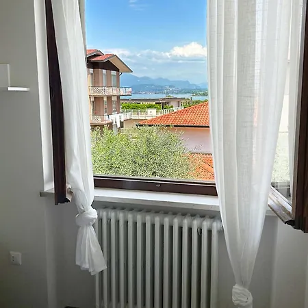 Villa 70 *