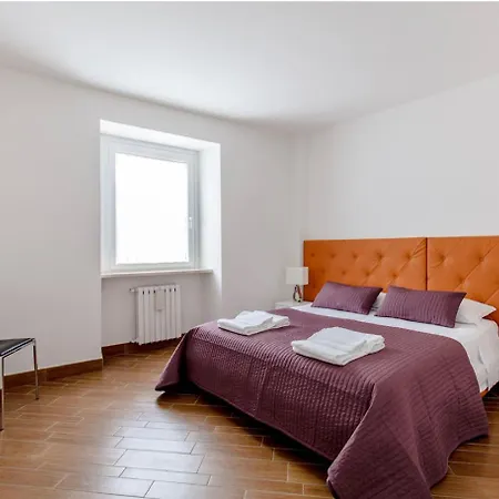 Apartment Residenza Giovanni Fronte Lago - Garda Lago