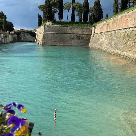 Apartment Residenza Giovanni Fronte Lago - Garda Lago Peschiera del Garda