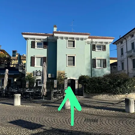 Residenza Giovanni Fronte Lago - Garda Lago Apartment