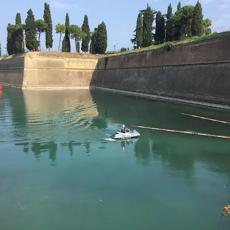 Residenza Giovanni Fronte Lago - Garda Lago Apartment *