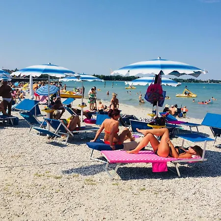 Residenza Giovanni Fronte Lago - Garda Lago Peschiera del Garda