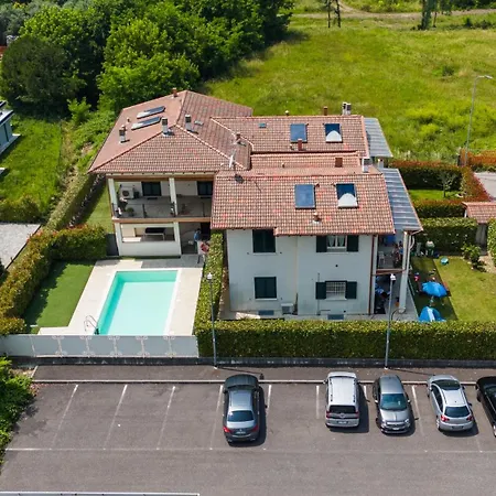 Timetofreedom With Private Garden & Pool Peschiera del Garda