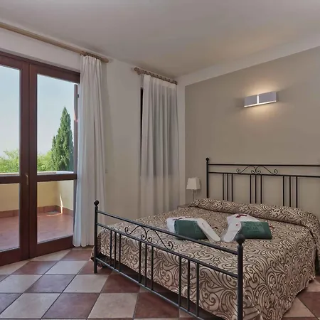 In 22083 Peschiera del Garda