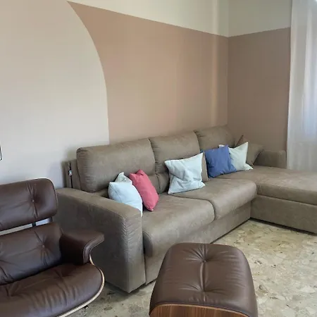 Villa 70