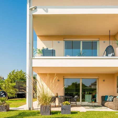 Luxury Magdalena Villa Peschiera del Garda