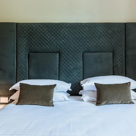 Hotel Pavillon &