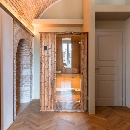 Hotel Pavillon &