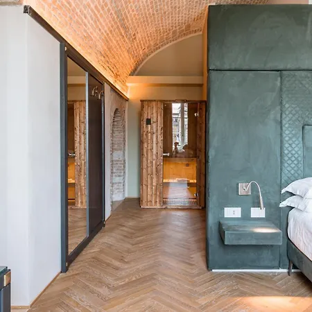 Hotel Pavillon &